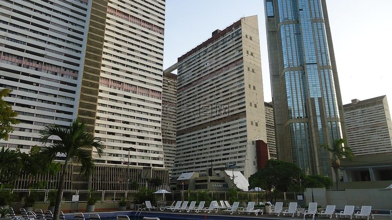 普通团与小包团：服务质量的差异化解析